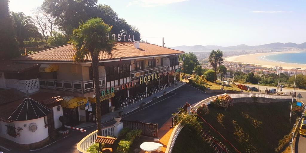 Hostal El Carro Laredo Extérieur photo